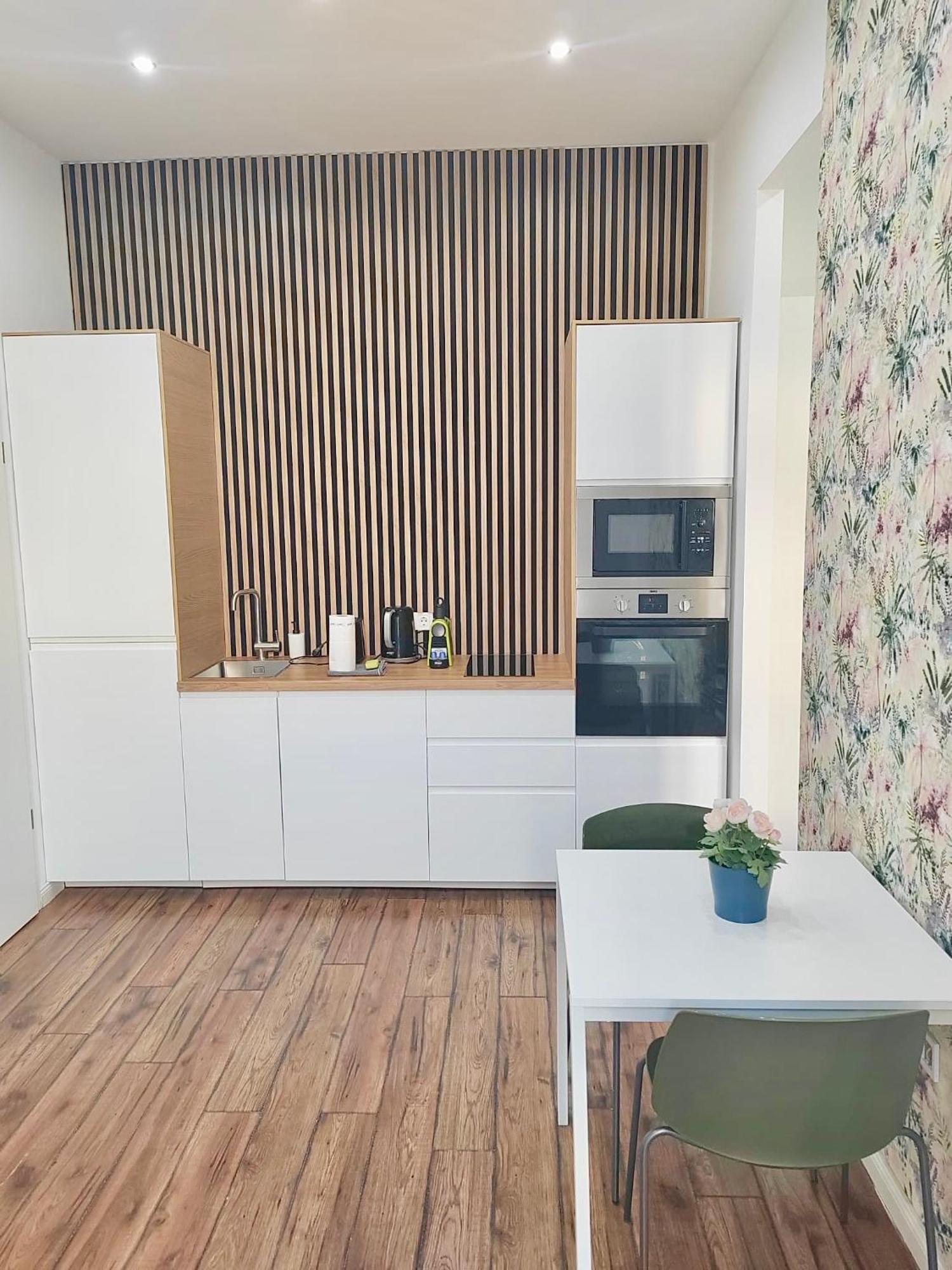 Home R574 #Freeparking Budapest Esterno foto