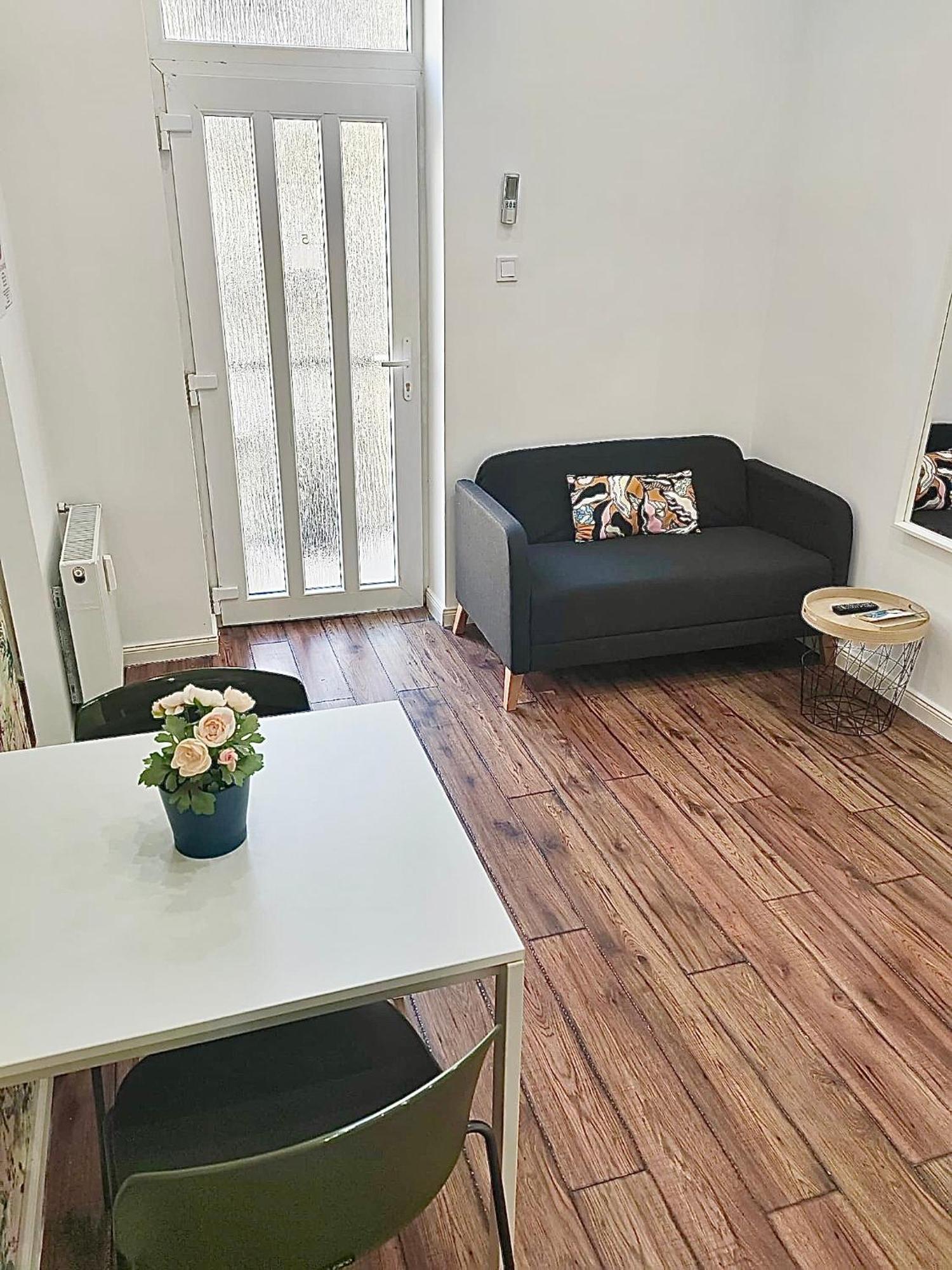 Home R574 #Freeparking Budapest Esterno foto